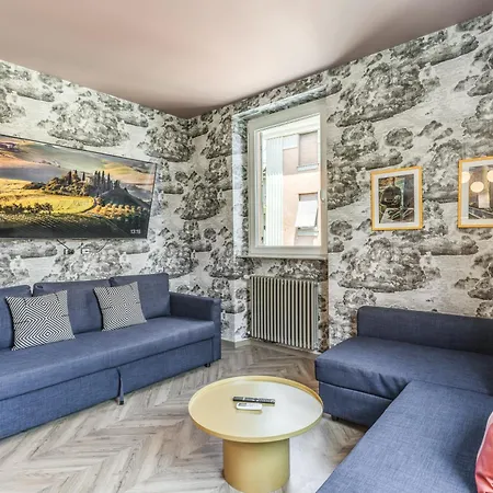 Downtown Srl - Cinque Terre Swing Апартаменти *