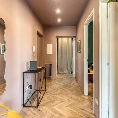 Апартаменти Downtown Srl - Cinque Terre Swing Ла-Спеція